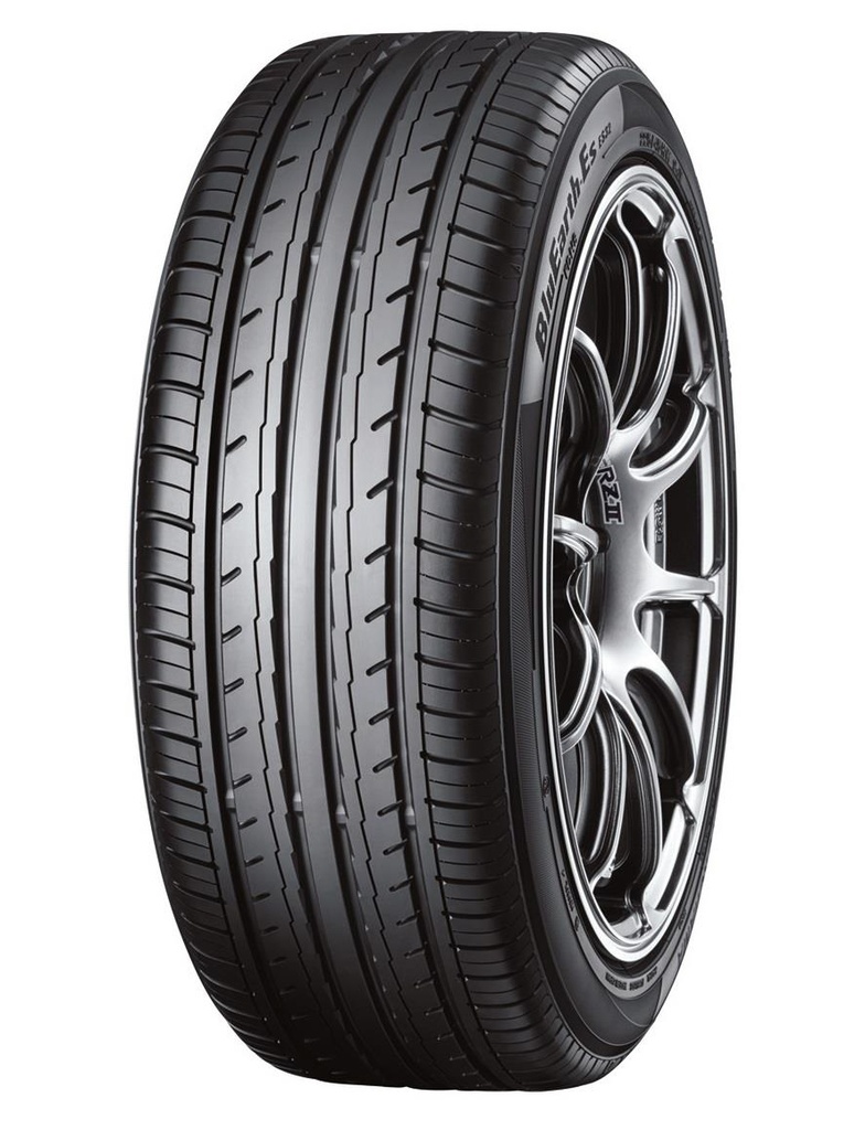 225/40R18 92W YOKOHAMA BLUEARTH-ES ES32 RIMPROTECT