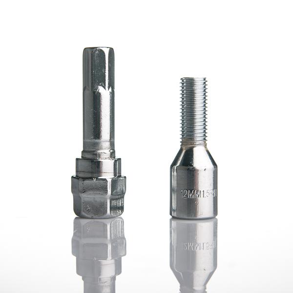 SteyrTek Tähtipää aluvannepulttisarja 1,5mm nousu, 12mm, pituus 28mm, 16 kpl